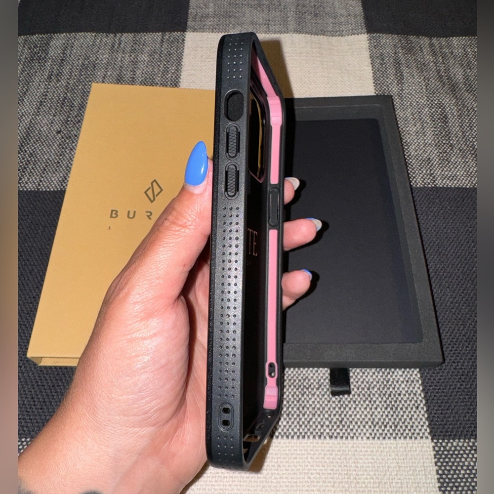 Marble Burga Elite Mag Phone Case for iPhone 15 pro max - Picture 3 of 4